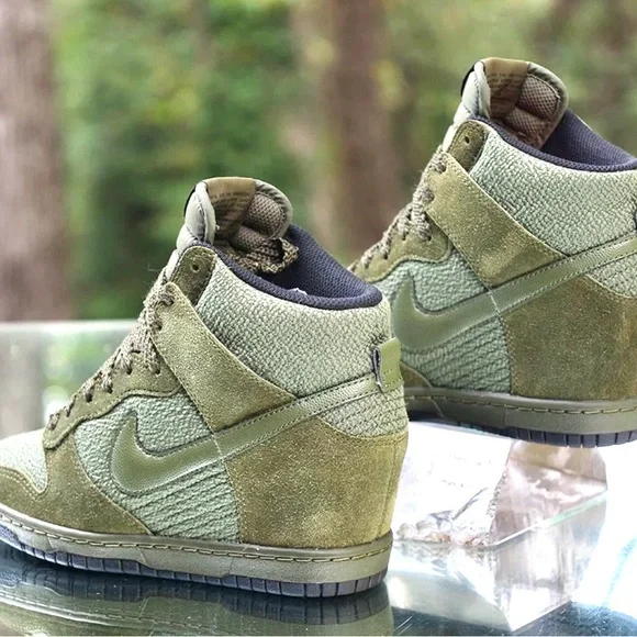 Nike Wedge Sneakers - Picture 3 of 8